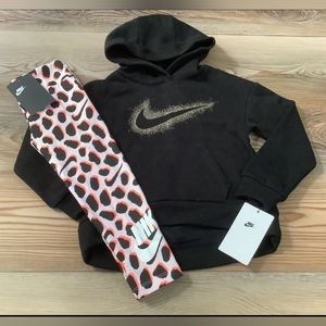 Nike girls hoodie & printed leggings outfit size 4/4T (NWT)